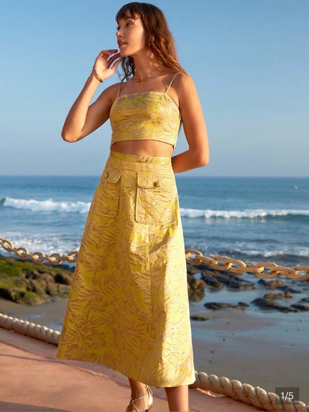 Trina Turk Yellow Floral Set 

Skirt is a 4
Top is a 2